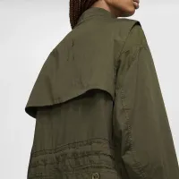 Nike Every Stitch Consideцвет красный женская Shop Coat цвет зеленый