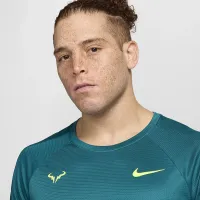 Rafa Challenger чоловічі Nike Dri-FIT Short-Sleeve Tennis Top колір зелений
