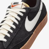 Nike Blazer Low '77 Vintage жіноча Кросівки колір чорний