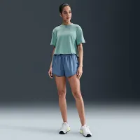 Nike One Relaxed женская Dri-FIT Cropped Short-Sleeve Top цвет зеленый