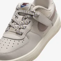 Nike Force 1 Low LV8 EasyOn Little дитячі Кросівки колір коричневий