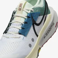 Nike Zegama 2 чоловічі Trail Running Кросівки колір білий