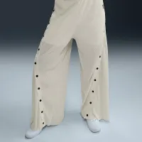 Nike Kobe женская Pleated Tear-Away Pants цвет белый