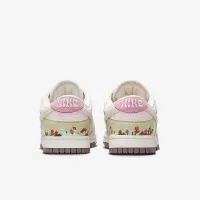 Nike Dunk Low LX жіноча Кросівки Pink