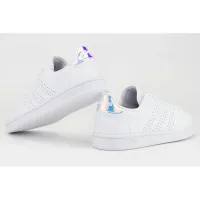 adidas Advantage EE9690