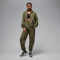 Nike Jordan Sport жіноча Dri-FIT Woven Куртка колір зелений
