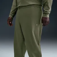 Nike Solo Swoosh чоловічі Cuffed Fleece Pants колір зелений