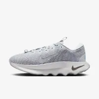 Nike Motiva жіноча Walking Кросівки колір сірий