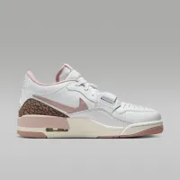 Nike Air Jordan Legacy 312 Low жіноча Кросівки колір білий