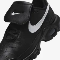 Nike Air Max Plus жіноча Кросівки колір чорний