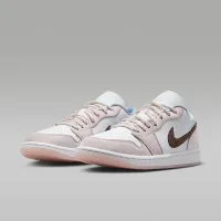 Nike Air Jordan 1 Low жіноча Кросівки колір білий