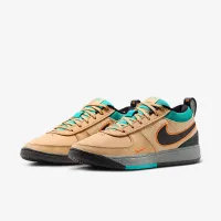 Nike Book 1 