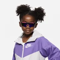 Nike Cloak Youth Mirroцвет красный Sunglasses цвет черный