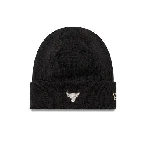 Шапка New Era Metallic Beanie Chicago Bulls 60565216 -  Черная