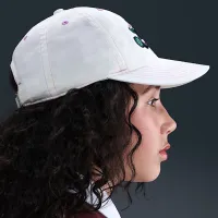 Nike Club Big дитячі Unstructuколір червоний Hat колір білий