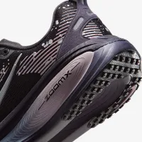 Nike Vomero 18 SE жіноча Road Running Кросівки колір чорний