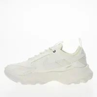 Кросівки Nike TC 7900 DD9682-100 - Білі