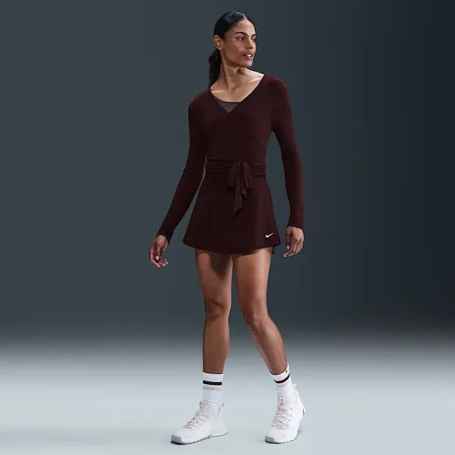 Nike One жіноча Dri-FIT спідниця колір червоний
