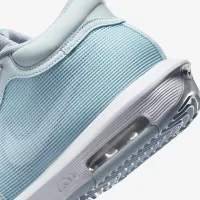 Nike LeBron Witness 8 баскетбольні Кросівки блакитний