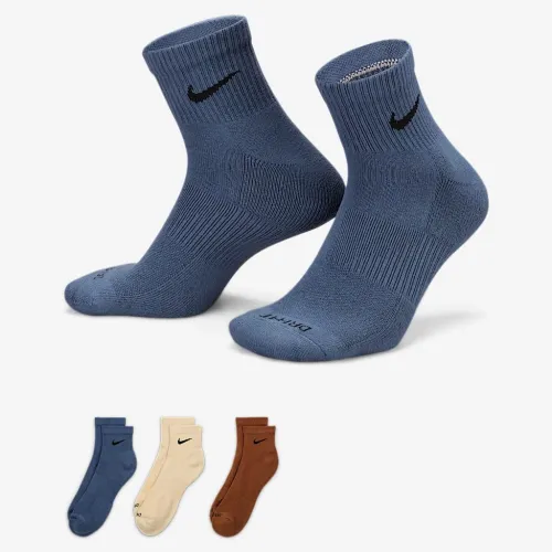 Nike Everyday Plus Cushioned тренувальні Ankle шкарпетки (3 пар) різнокольорові