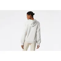 Кофта/футболка New Balance WT21524WM - Серая