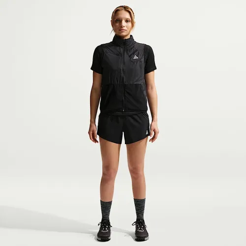 Nike ACG женская Dri-FIT Mid-Rise Brief-Lined Trail Running шорты цвет черный