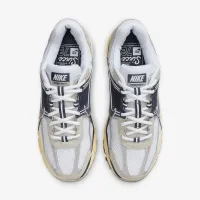 Nike Zoom Vomero 5 чоловічі Кросівки колір білий