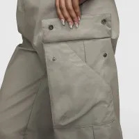 Nike Sportswear Everything Wovens женская Mid-Rise Cargo Pants цвет зеленый
