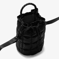 Nike Sportswear Puffle Tiny Tote (3L) колір чорний