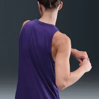 Nike Dri-FIT жіноча тренувальні Tank колір фіолетовий