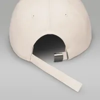 Nike Jordan Flight Pro Unstructuколір червоний 5-Panel Cap колір коричневий