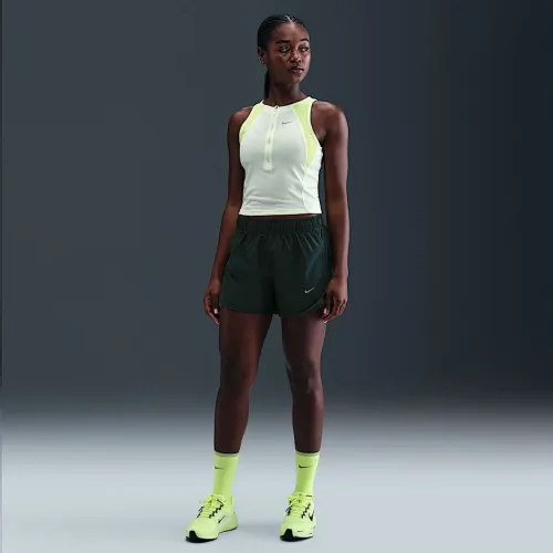 Nike Tempo жіноча Dri-FIT Mid-Rise Brief-Lined Running шорти колір зелений