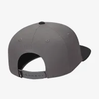 Nike Dri-FIT Pro Structuколір червоний Futura Cap колір сірий
