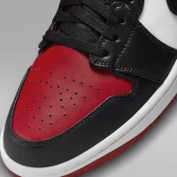 Nike Air Jordan 1 Low чоловічі Кросівки колір білий