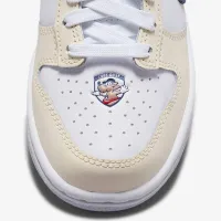 Nike Dunk Low Big дитячі Кросівки колір білий