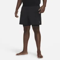Nike Yoga мужские 2-in-1 шорты цвет черный