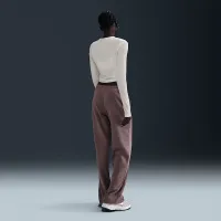 Nike Sportswear Chill Knit женская Slim Long-Sleeve Cropped Top цвет белый