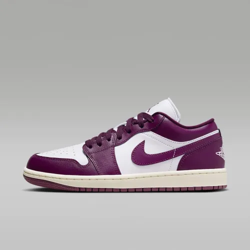 Nike Air Jordan 1 Low женская Кроссовки цвет белый