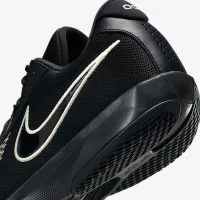Nike G.T. Cut Academy баскетбольные Кроссовки цвет черный