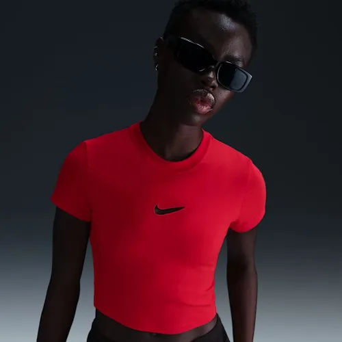 Nike Sportswear Chill Knit жіноча Slim Cropped футболка колір червоний