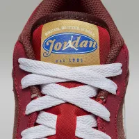 Nike Air Jordan 1 Low SE Big детские Кроссовки цвет коричневый