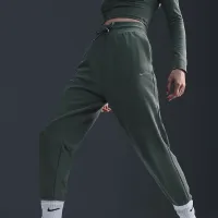 Nike Dri-FIT One жіноча З високою талією 7/8 French Terry Joggers колір зелений