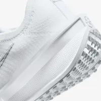 Nike Interact Run женская Road Running Кроссовки цвет белый