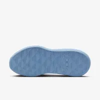 Nike Bella 7 жіноча для тренування Кросівки колір сірий