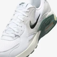 Nike Air Max Excee жіноча Кросівки колір білий