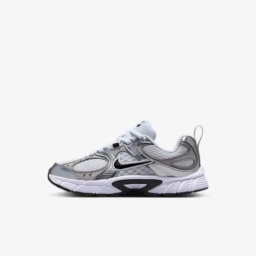 Nike V5 RNR Little дитячі Кросівки колір білий