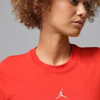 Nike Jordan Essentials женская футболка цвет красный