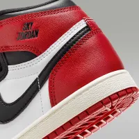 Nike Jordan 1 Retro High OG 