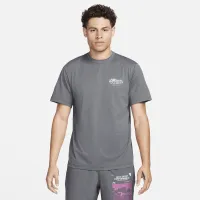 Nike Hyverse мужские Dri-FIT UV Short-Sleeve Versatile Top цвет серый