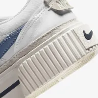 Nike Court Legacy Lift женская Кроссовки цвет белый